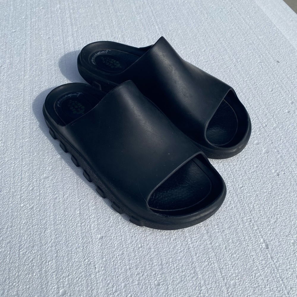 Free People Black Slide Sandals 7 7.5 - Picture 2 of 10
